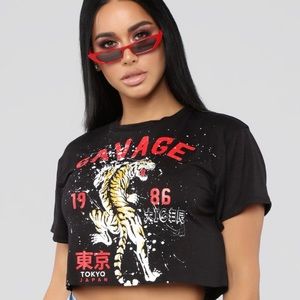 Cropped graphic tee